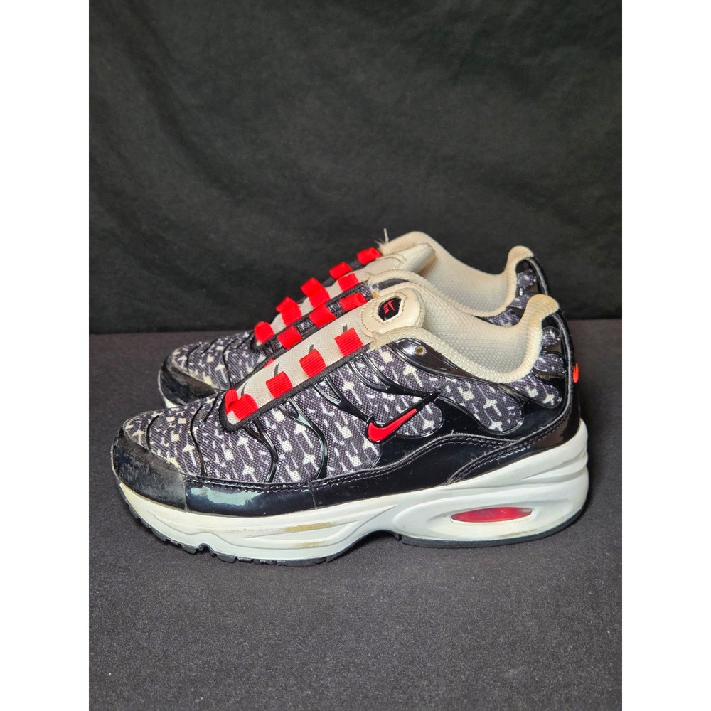 Nike‎ Air Max Plus TN Toddler Shoes Black White Red AT6144 100 Size 12C - Picture 5 of 9